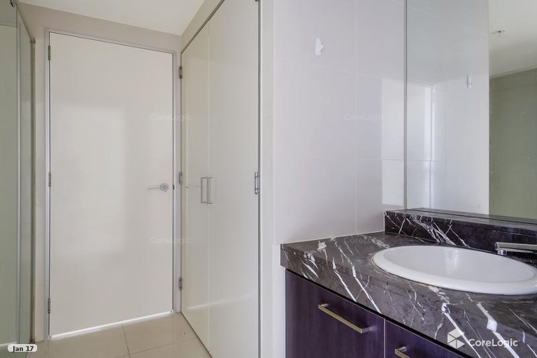 5/4 Wahroonga Place Surfers Paradise QLD 4217