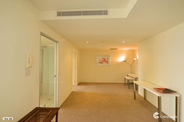 5/4 Wahroonga Place Surfers Paradise QLD 4217