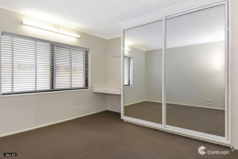 32 The Esplanade Surfers Paradise QLD 4217