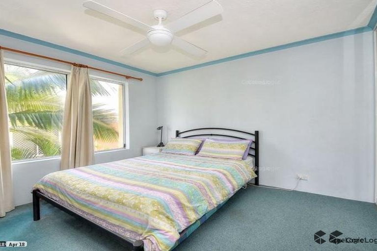 5/166 Surf Parade Broadbeach QLD 4218