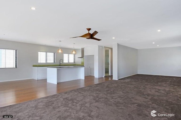 32 The Esplanade Surfers Paradise QLD 4217