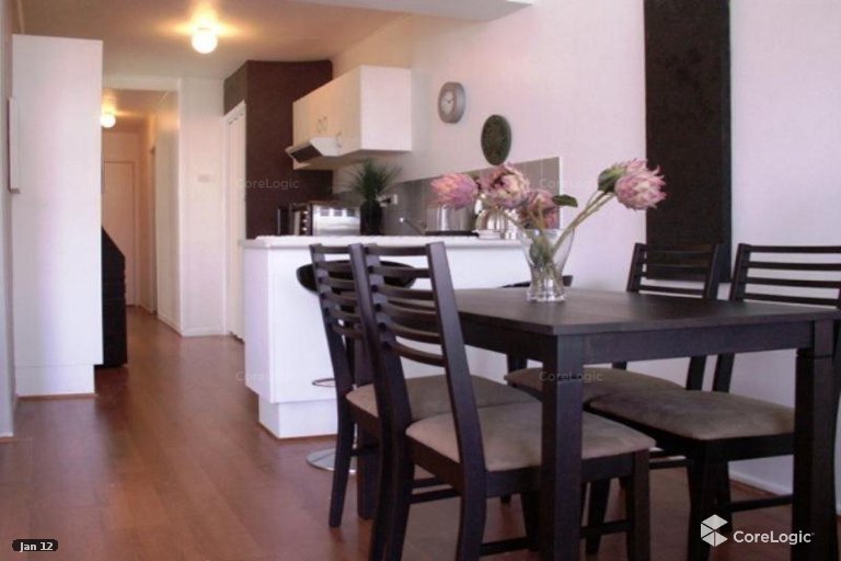 1/162 Surf Parade Broadbeach QLD 4218