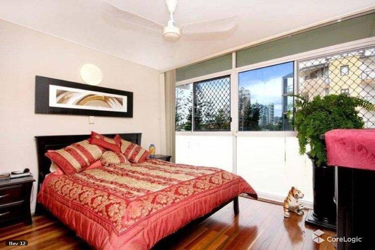 5/162 Surf Parade Broadbeach QLD 4218
