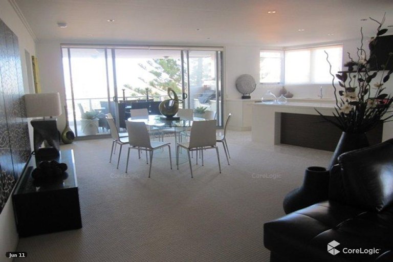 11/120 Surf Parade Broadbeach QLD 4218