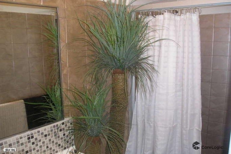 1/162 Surf Parade Broadbeach QLD 4218