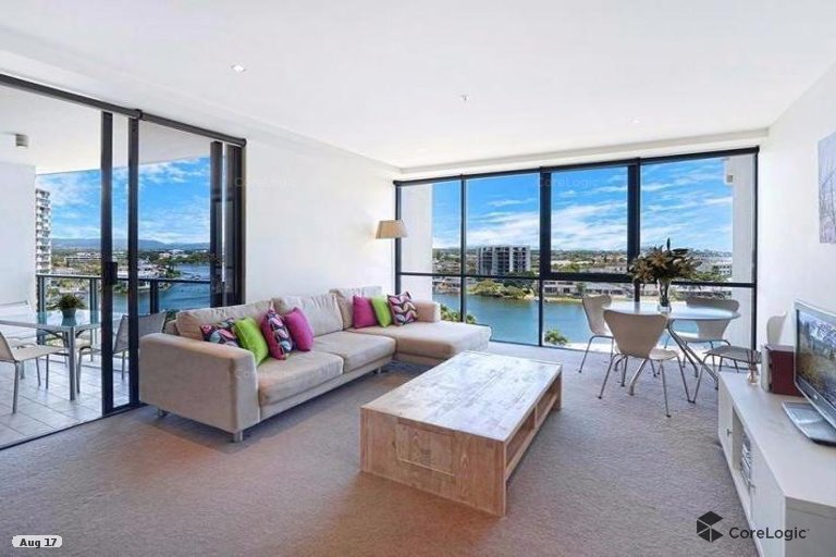 5/4 Wahroonga Place Surfers Paradise QLD 4217