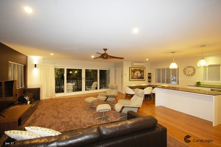 32 The Esplanade Surfers Paradise QLD 4217