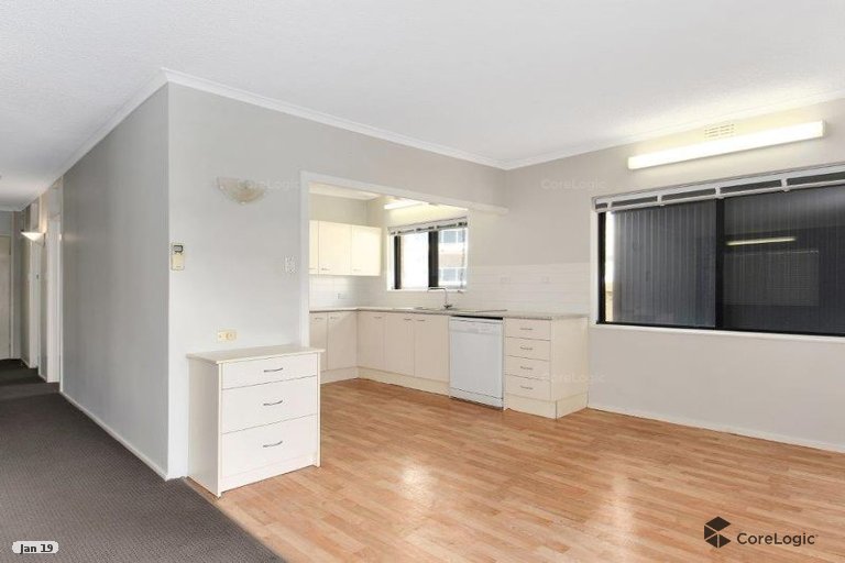 32 The Esplanade Surfers Paradise QLD 4217