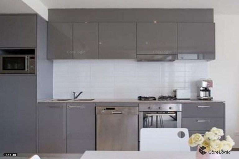 5/4 Wahroonga Place Surfers Paradise QLD 4217