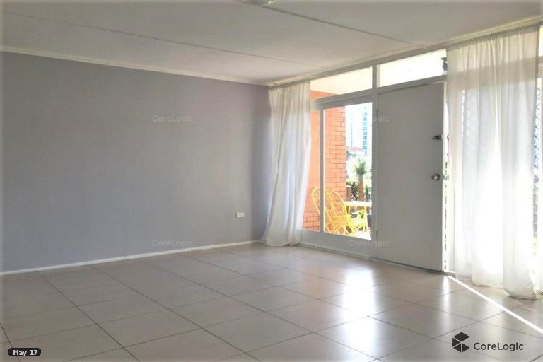 1/162 Surf Parade Broadbeach QLD 4218