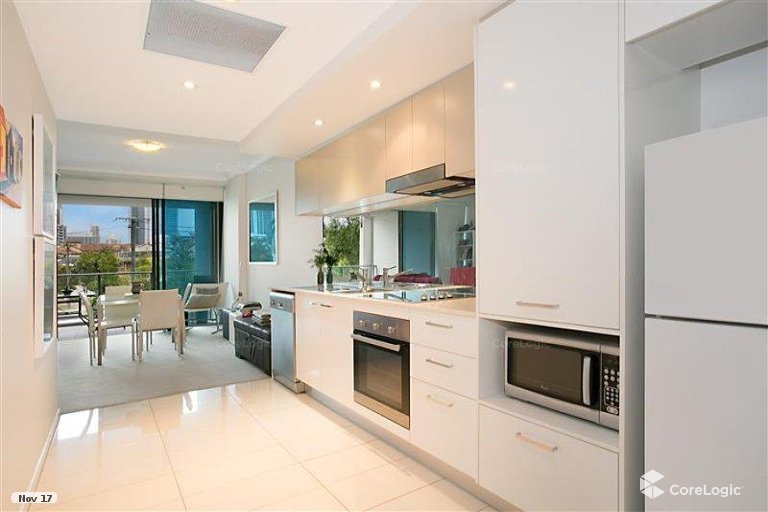 30-32 Paradise Island Surfers Paradise QLD 4217