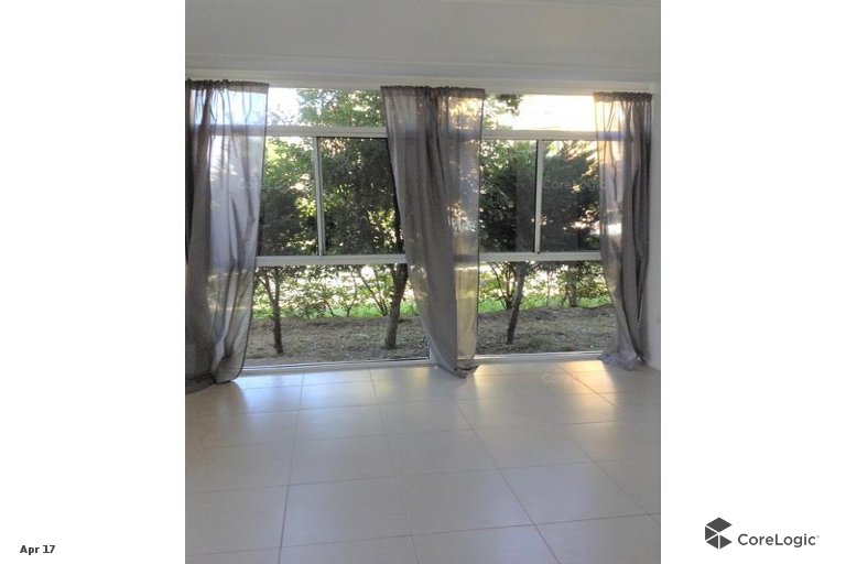 1/162 Surf Parade Broadbeach QLD 4218