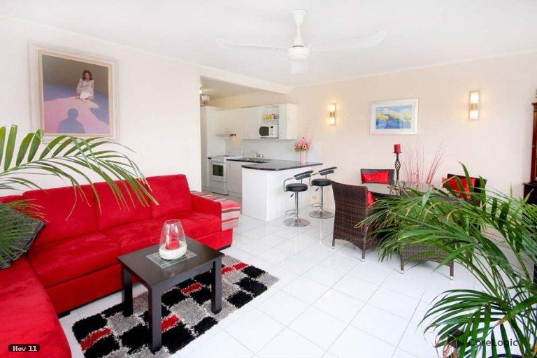 5/162 Surf Parade Broadbeach QLD 4218