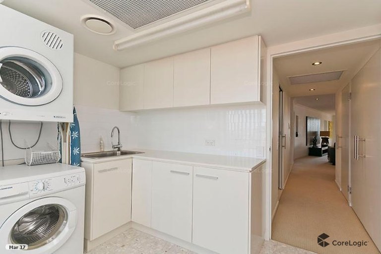 11/120 Surf Parade Broadbeach QLD 4218