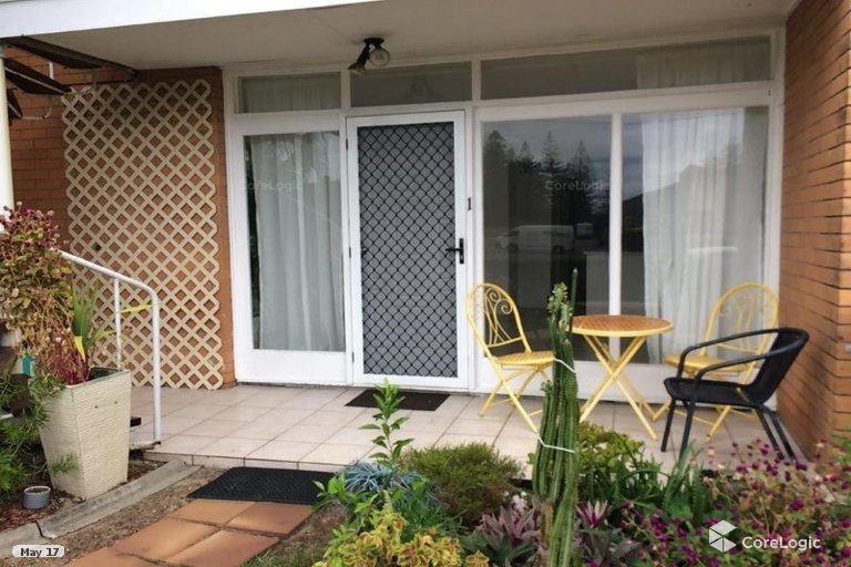 1/162 Surf Parade Broadbeach QLD 4218