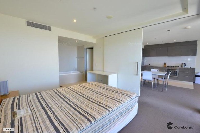 5/4 Wahroonga Place Surfers Paradise QLD 4217