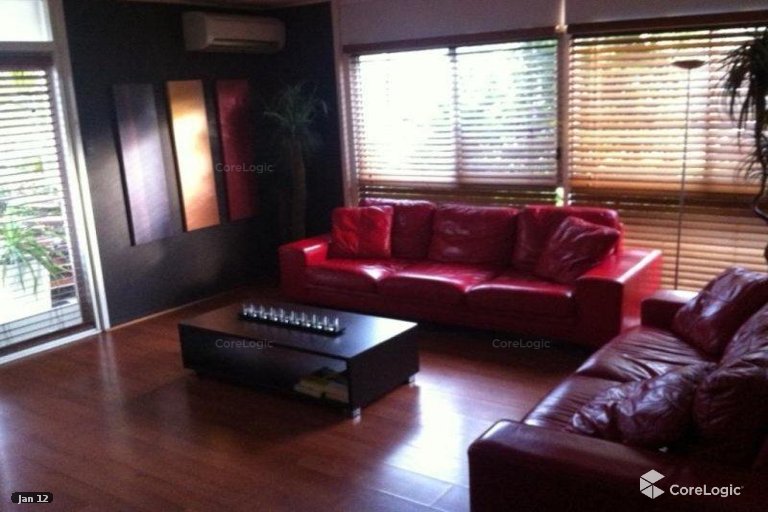 1/162 Surf Parade Broadbeach QLD 4218