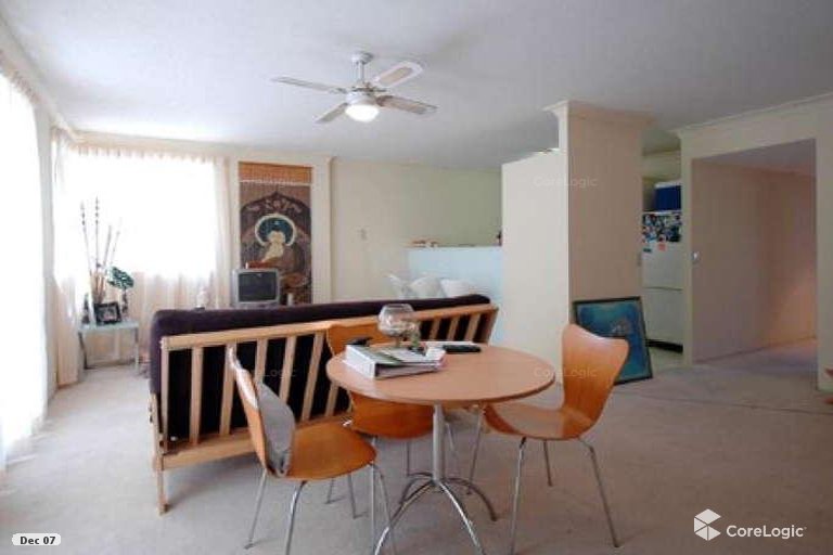 3/156 Surf Parade Broadbeach QLD 4218