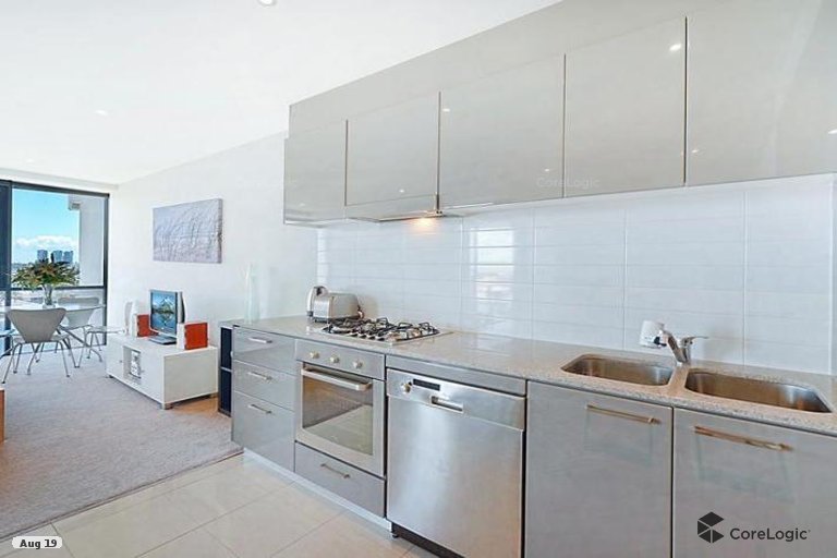 5/4 Wahroonga Place Surfers Paradise QLD 4217