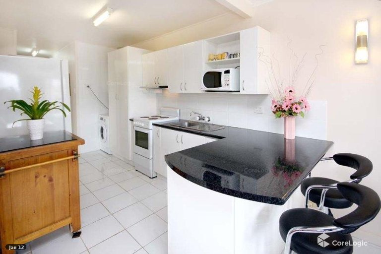 5/162 Surf Parade Broadbeach QLD 4218