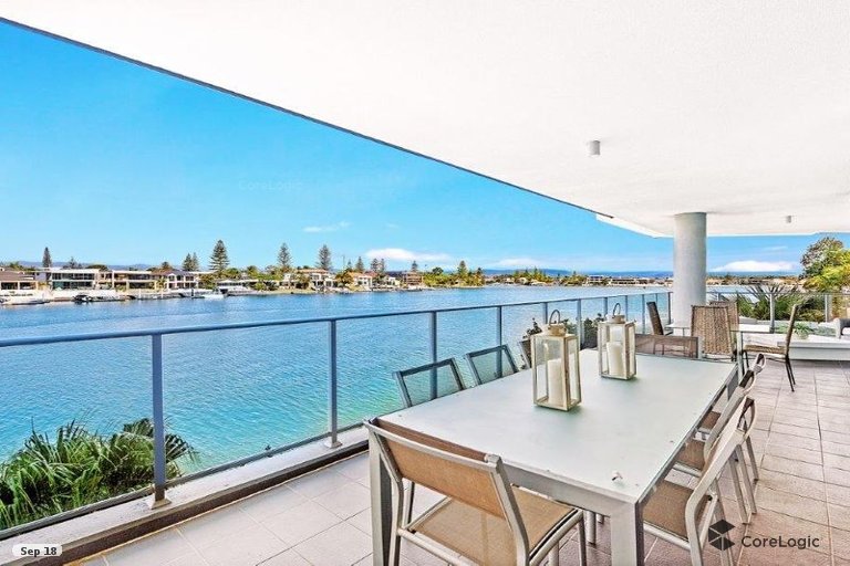 30-32 Paradise Island Surfers Paradise QLD 4217