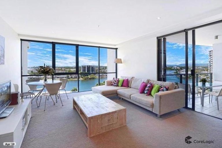 2/4 Wahroonga Place Surfers Paradise QLD 4217