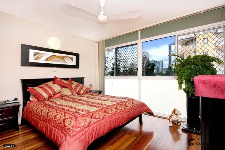 5/162 Surf Parade Broadbeach QLD 4218