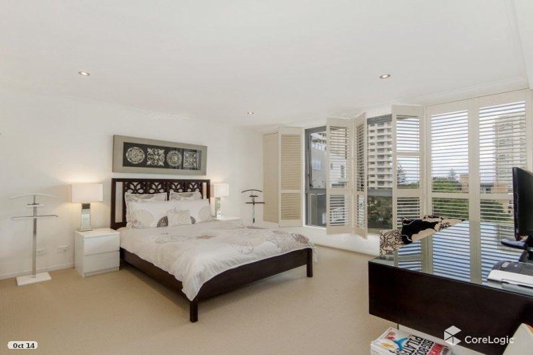 11/120 Surf Parade Broadbeach QLD 4218