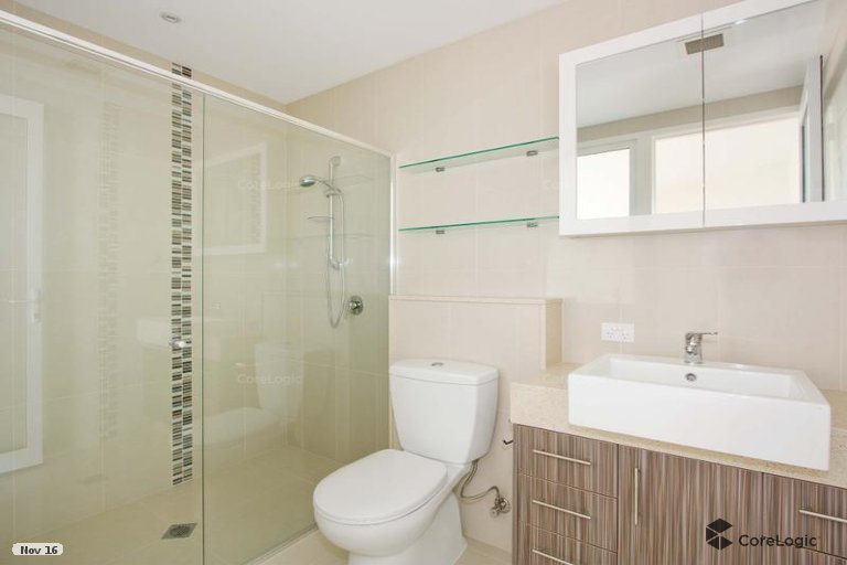 2/160 Surf Parade Broadbeach QLD 4218