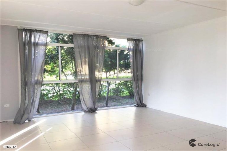 1/162 Surf Parade Broadbeach QLD 4218