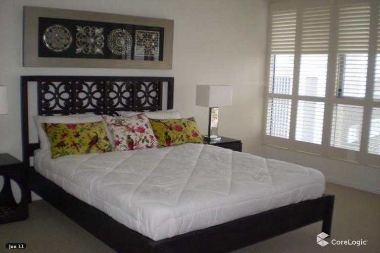 11/120 Surf Parade Broadbeach QLD 4218