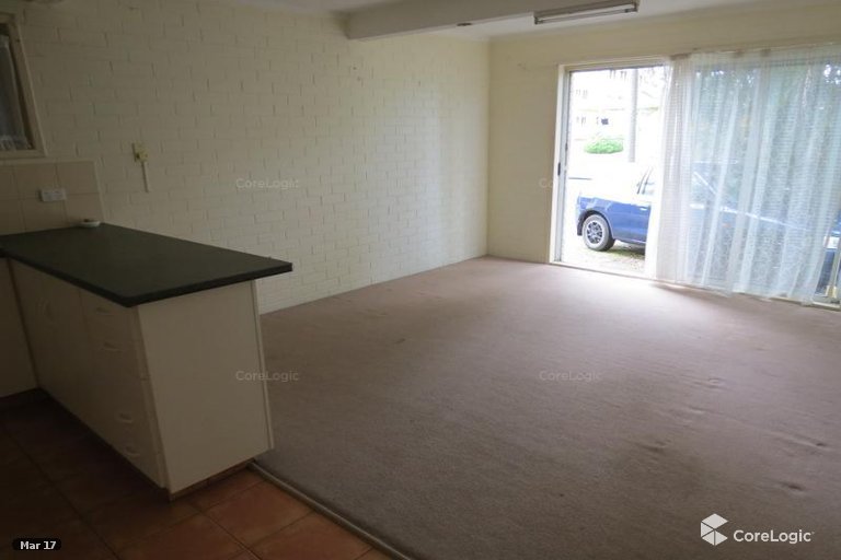 2/10 Peninsular Drive Surfers Paradise QLD 4217