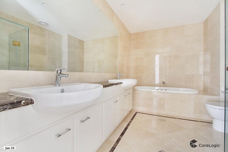 23/42-44 Brighton Parade Southport QLD 4215