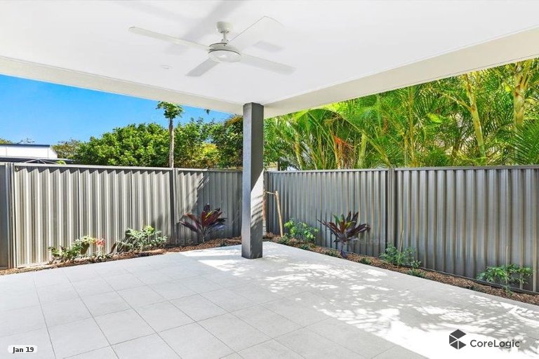 2/2 St Pauls Place Surfers Paradise QLD 4217