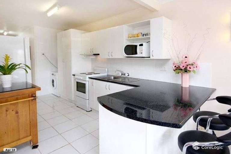 5/162 Surf Parade Broadbeach QLD 4218