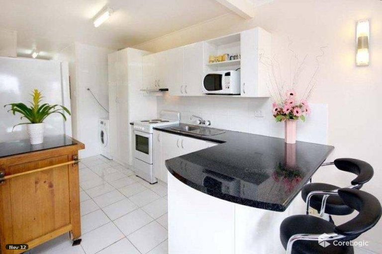 5/162 Surf Parade Broadbeach QLD 4218