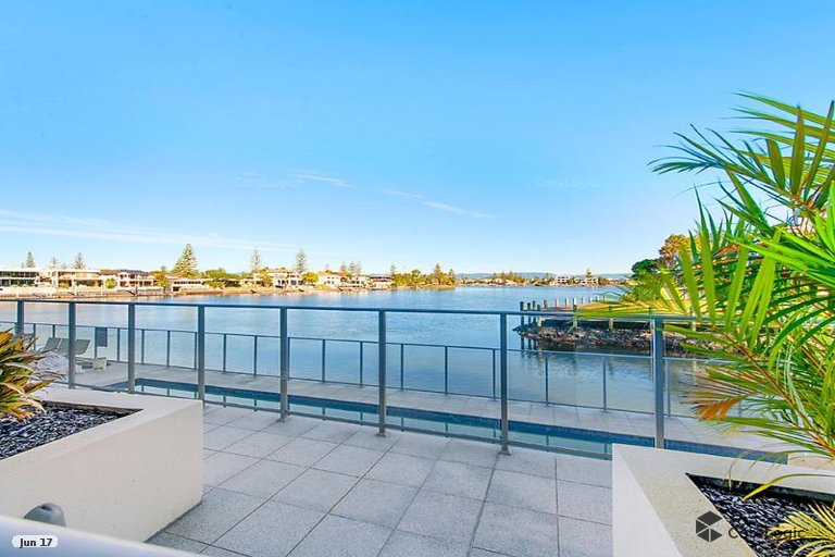 30-32 Paradise Island Surfers Paradise QLD 4217