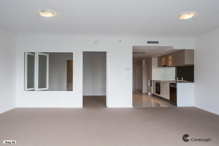 30-32 Paradise Island Surfers Paradise QLD 4217