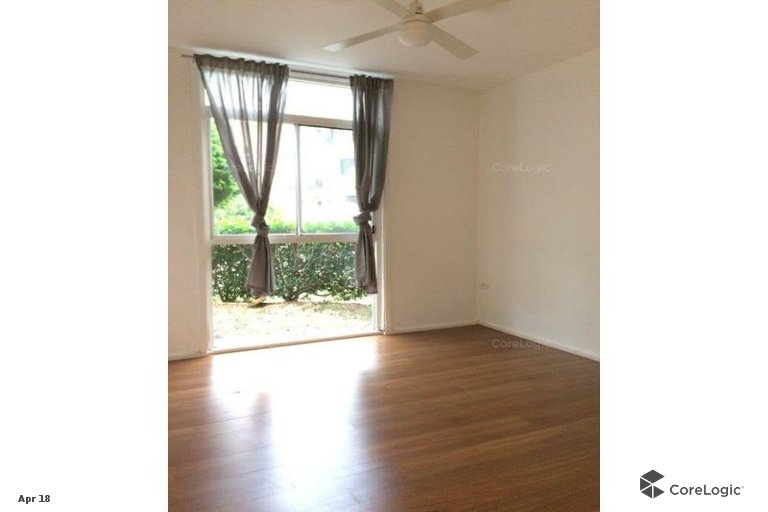 1/162 Surf Parade Broadbeach QLD 4218