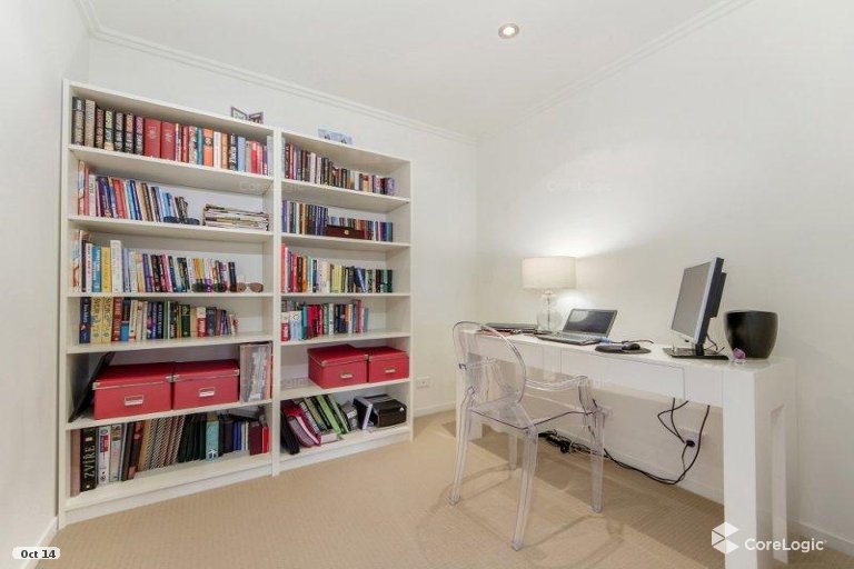 11/120 Surf Parade Broadbeach QLD 4218