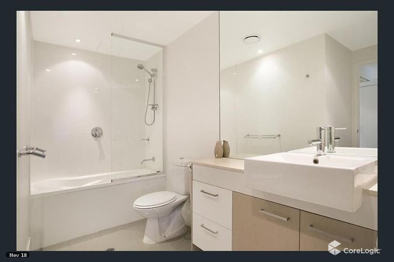 30-32 Paradise Island Surfers Paradise QLD 4217