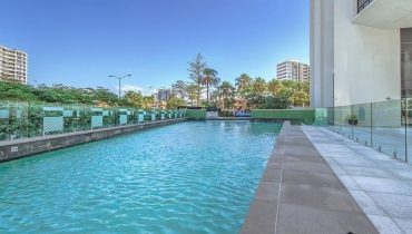2/4 Wahroonga Place Surfers Paradise QLD 4217