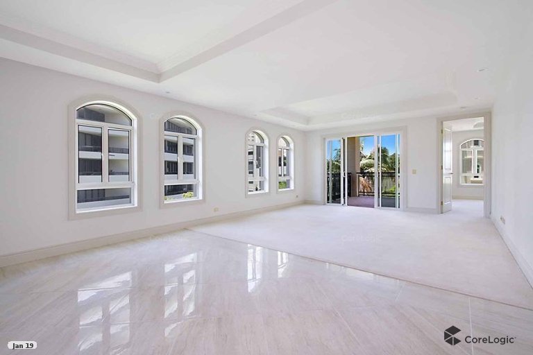 16/42-44 Brighton Parade Southport QLD 4215