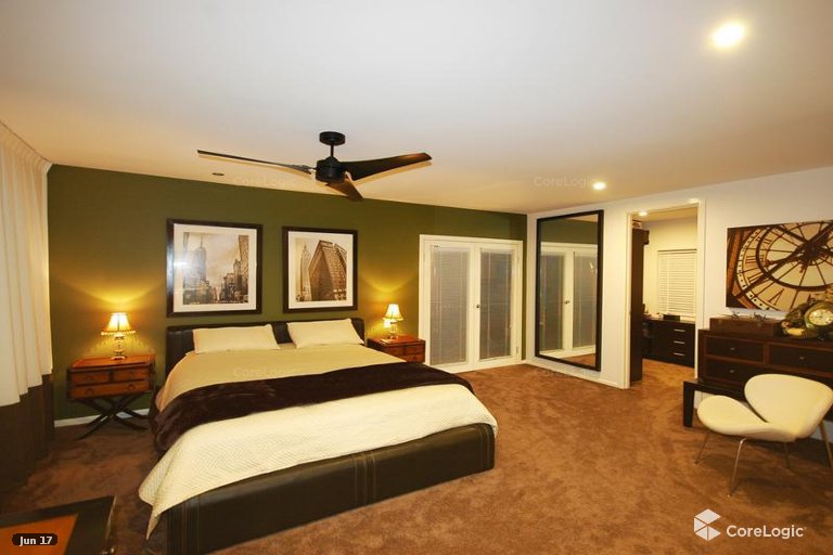 32 The Esplanade Surfers Paradise QLD 4217