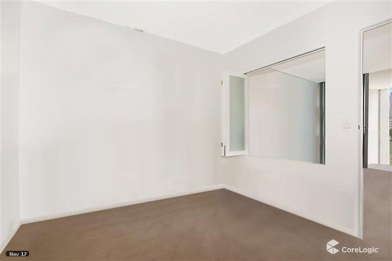 30-32 Paradise Island Surfers Paradise QLD 4217