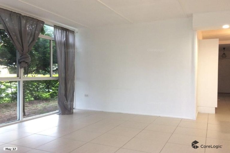 1/162 Surf Parade Broadbeach QLD 4218