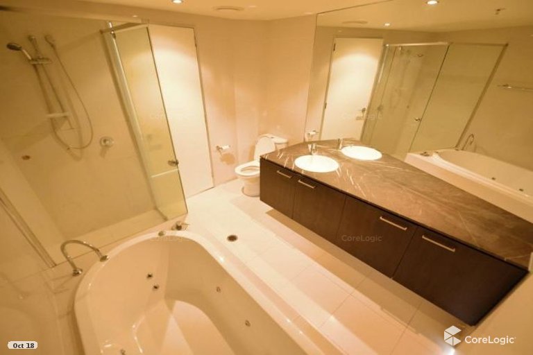 5/4 Wahroonga Place Surfers Paradise QLD 4217