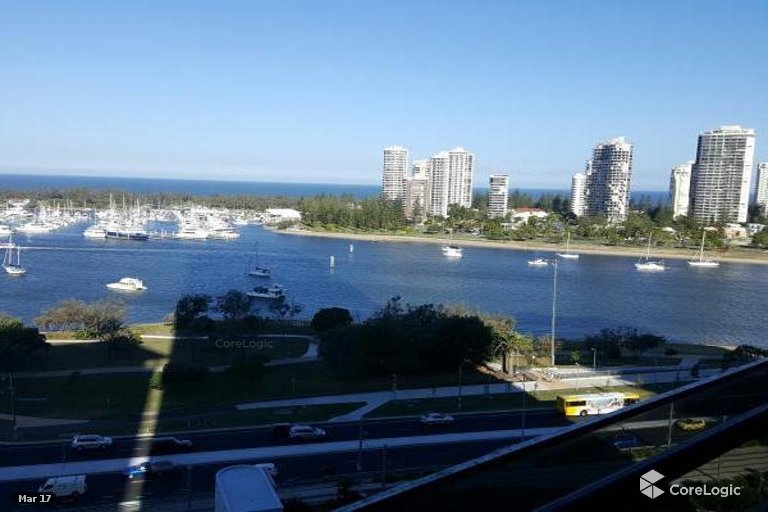 2 Como Crescent Southport QLD 4215