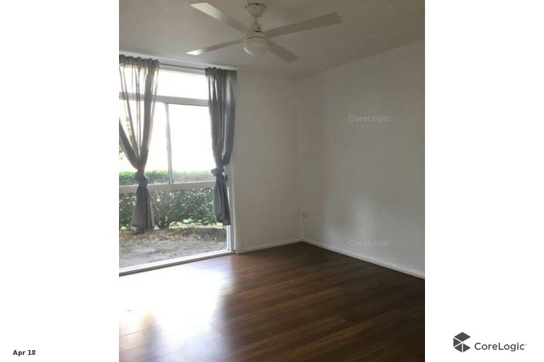 1/162 Surf Parade Broadbeach QLD 4218