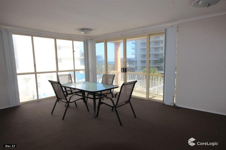 1/3 View Avenue Surfers Paradise QLD 4217